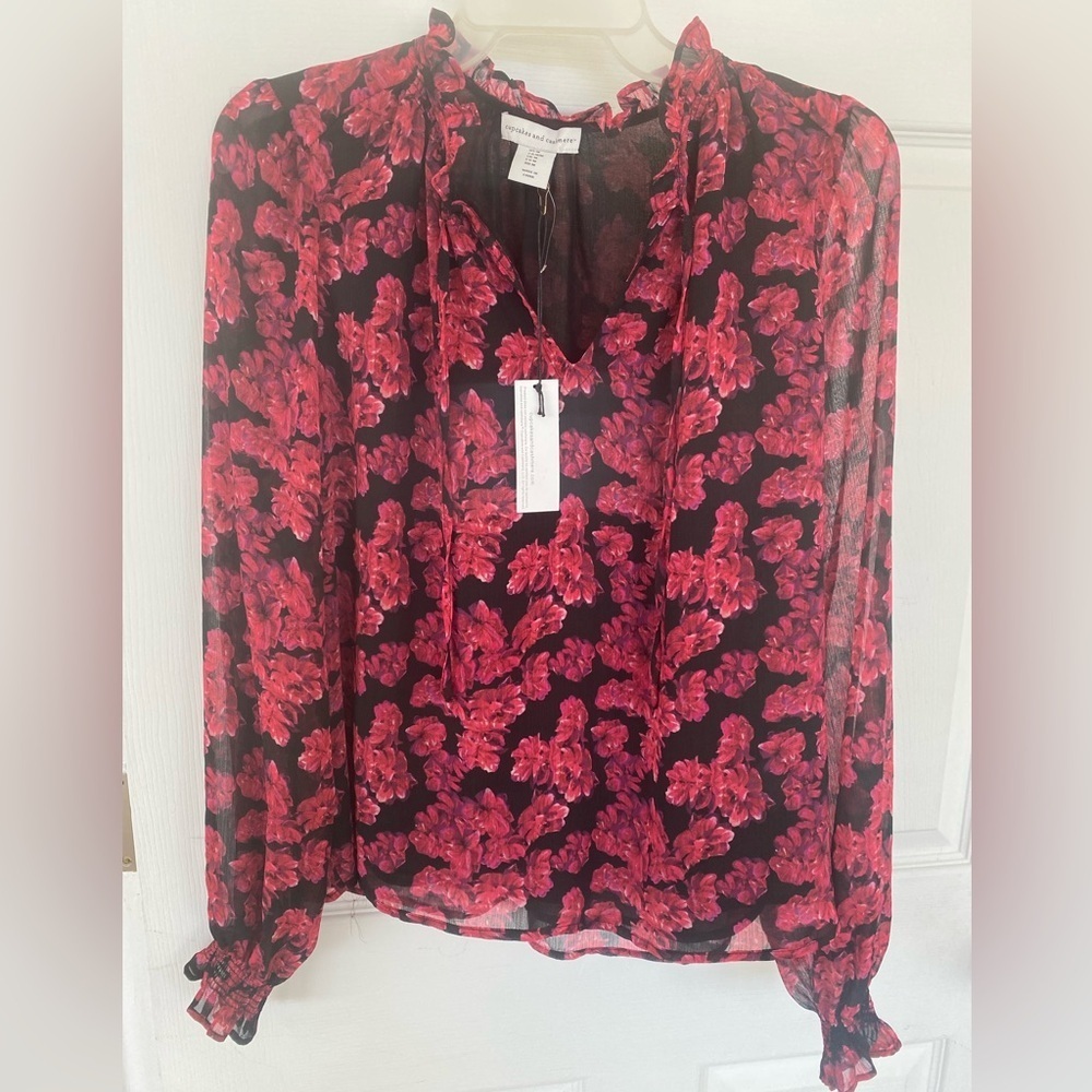 cupcakes & cashmere Revolve NWT Red Floral Sheer Blouse